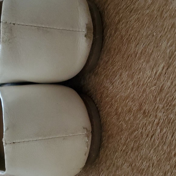 Tory Burch Spectator Flats - Picture 5 of 5